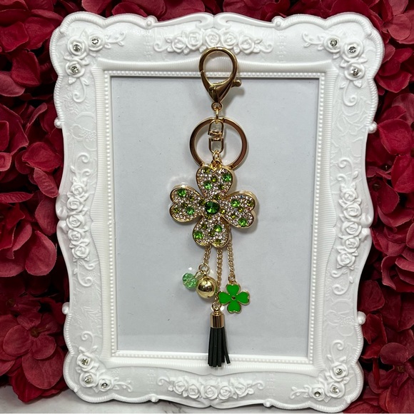 Green & Silver Crystal Four Leaf Clover Keychain with Tassel Charms - Picture 5 of 16
